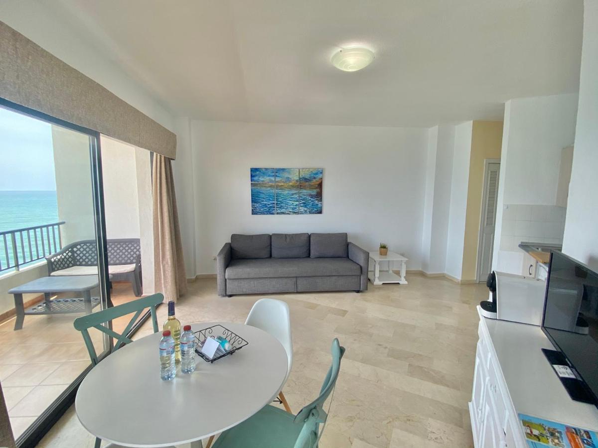 Apartamentos Turisticos Castillo Del Vigia Torremolinos Kültér fotó